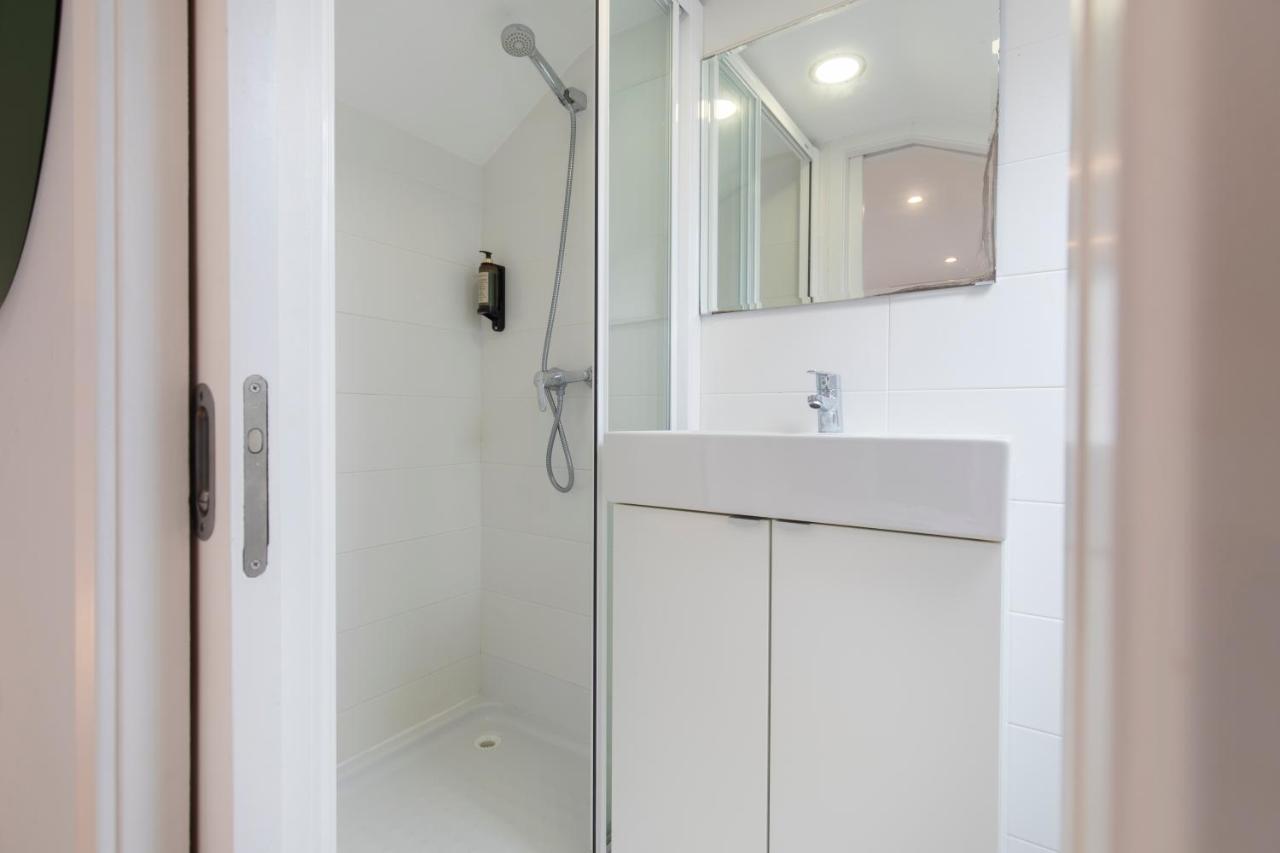 Graceful 2Bdr Duplex Apartment By Lovelystay 리스본 외부 사진