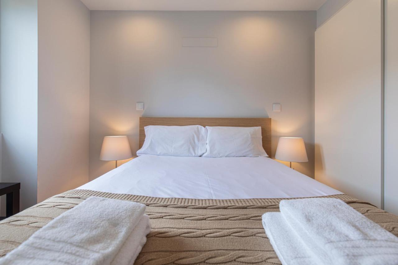 Graceful 2Bdr Duplex Apartment By Lovelystay 리스본 외부 사진